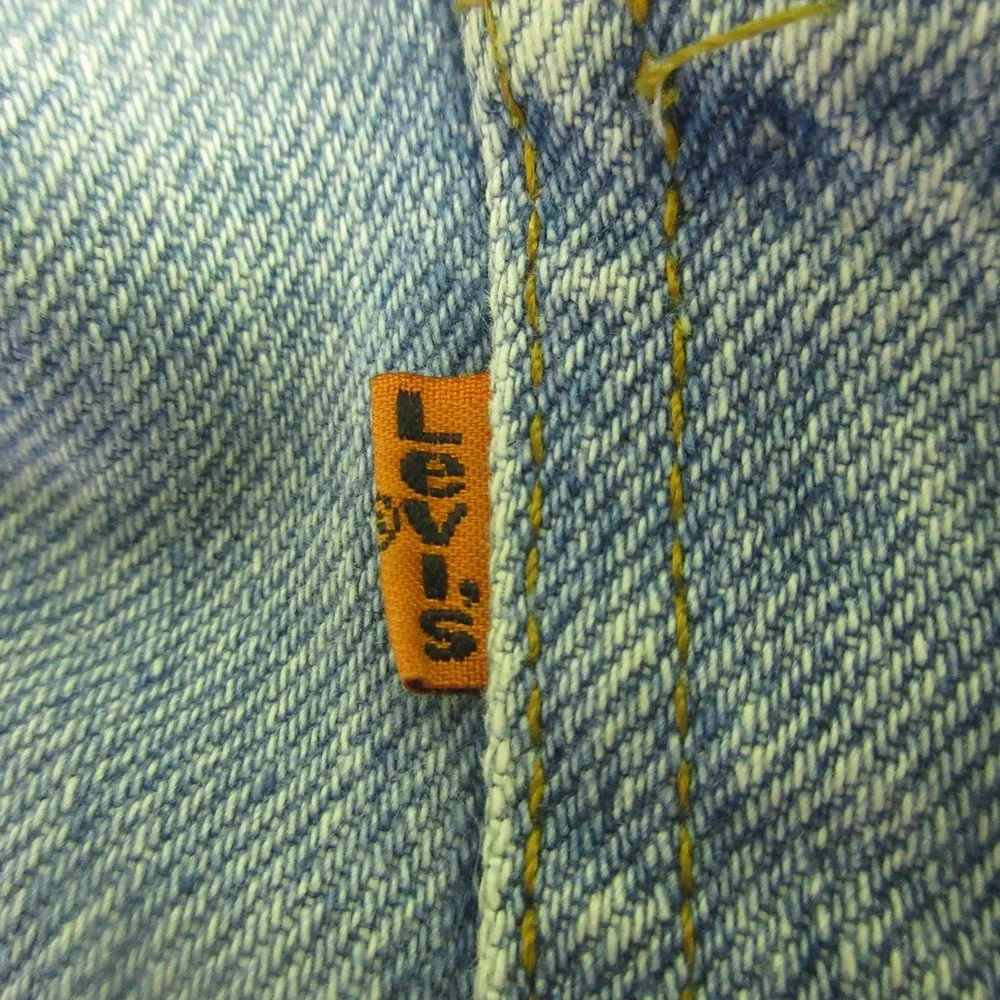Vintage Levis 509 Jeans Mens 42x32 Blue Regular Fit Straight Denim USA